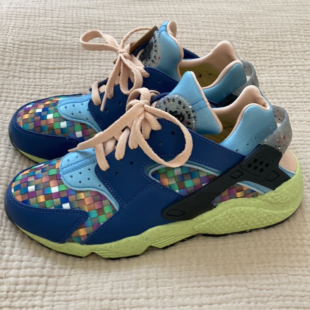 NWT Nike Air Huarache Crater PRM (premium) - US size 8 / UK 7 / EUR 41 - mens